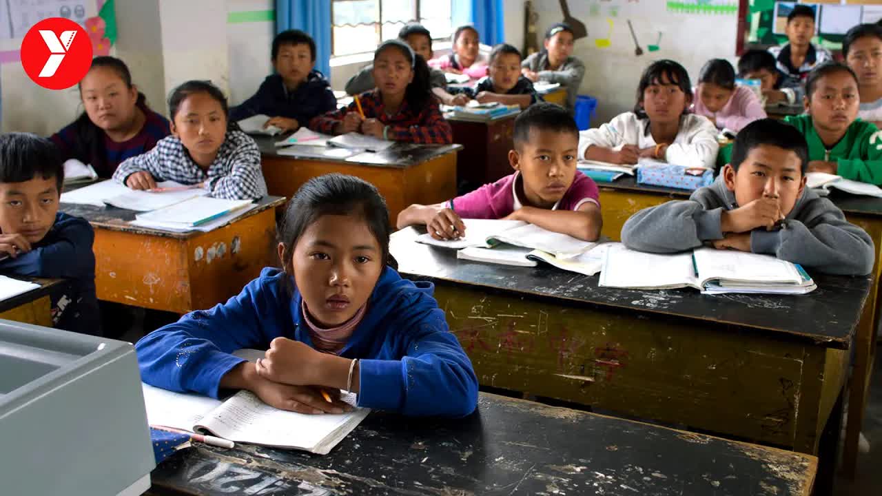 【越哥】真实的农村题材电影，单身妈妈进城打工12年，回来后女儿变了个人