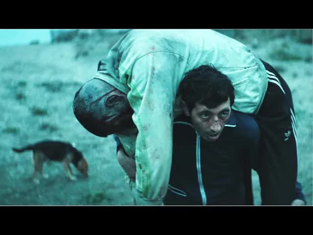 顶级拳王欺负老实人，结果对方是高手，瞬间被秒杀！高分犯罪片